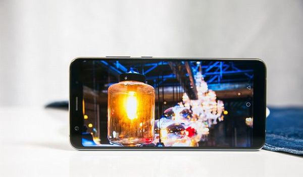 学生党手机大盘点,小米8只排第二